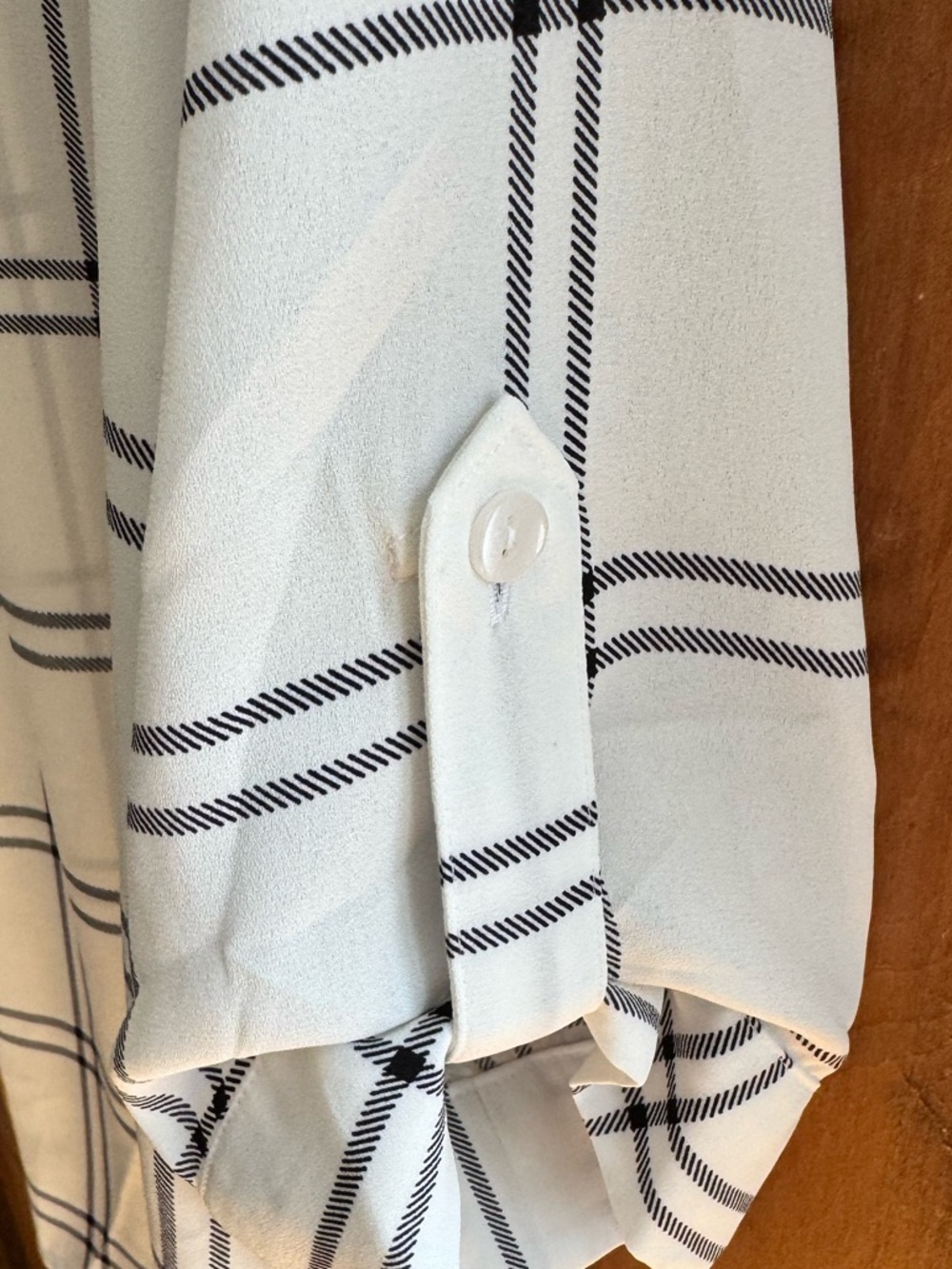 Fortune + Ivy White and Black Plaid Lines Button-Down V neck soft Shirt Size XL - Picture 8 of 14